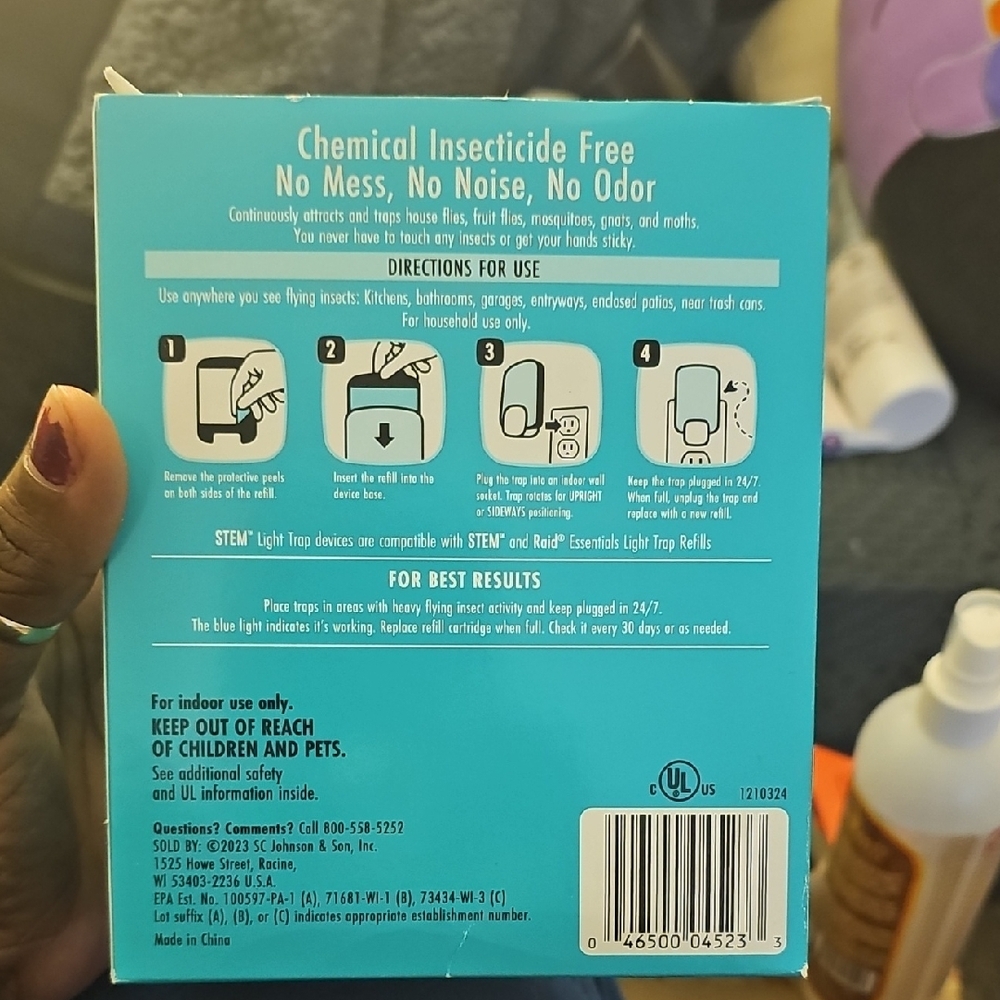 STEM Blue and White Insect Trap - Picture 2 of 5